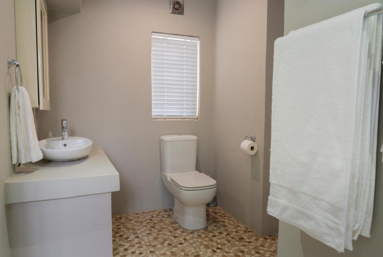 Rueby'S Guesthouse Dullstroom Extérieur photo