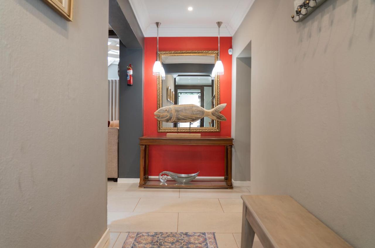 Rueby'S Guesthouse Dullstroom Extérieur photo